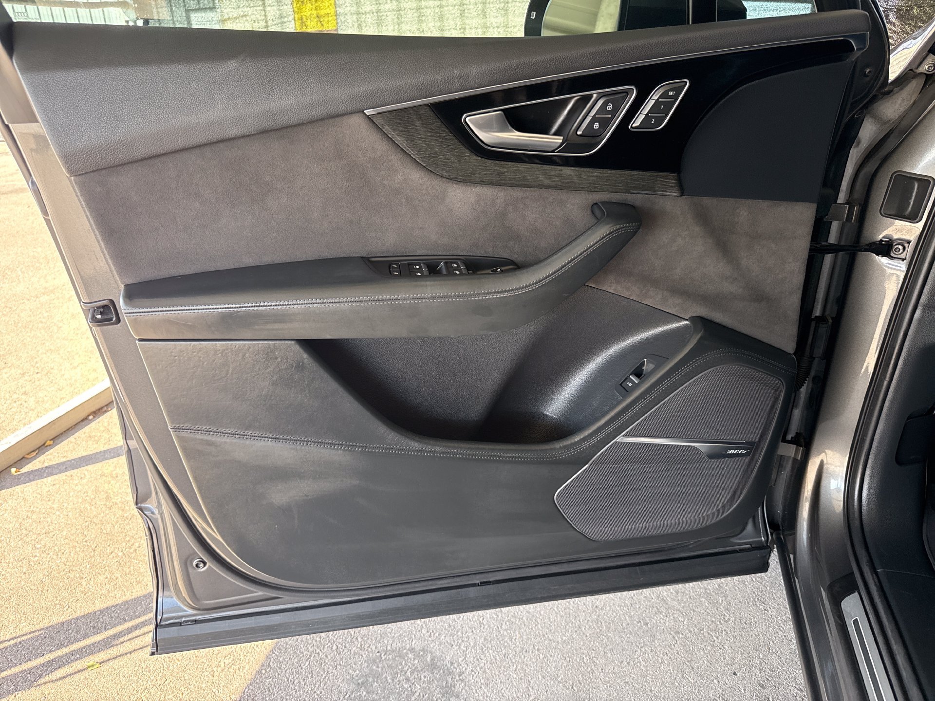 Used 2019 Audi Q7 3.0T Prestige w/ Prestige Package AWD/4WD image 19
