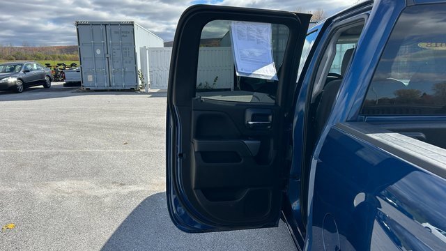 Used 2018 Chevrolet Silverado 1500 LT w/ All Star Edition image 30