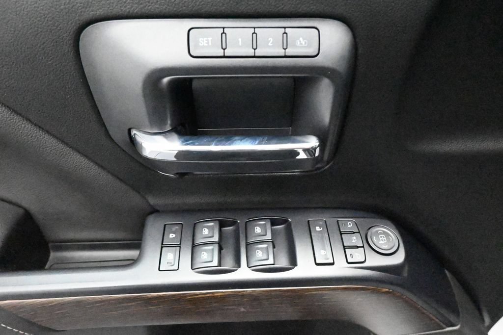 Used 2018 GMC Sierra 1500 Denali AWD/4WD image 9