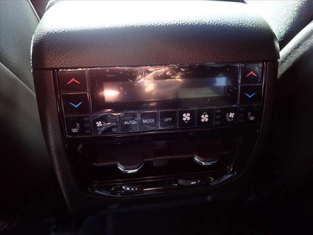 New 2026 Jeep Grand Cherokee L Summit image 11