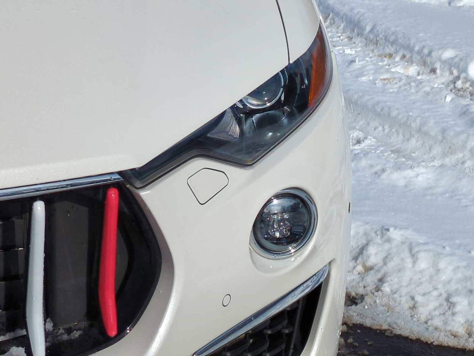 Used 2019 Maserati Levante S GranLusso image 11