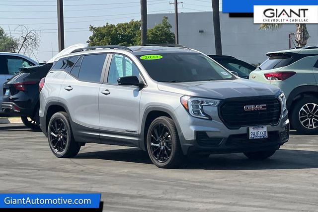 Used 2023 GMC Terrain SLE w/ Elevation Edition