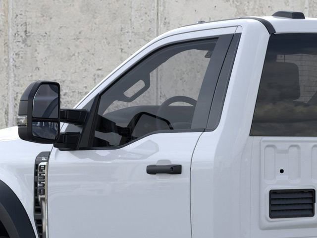 New 2025 Ford F550 4x4 Regular Cab Super Duty image 20