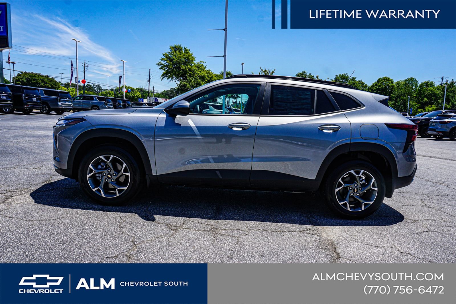 New 2026 Chevrolet Trax LT w/ Driver Confidence Package FWD image 9