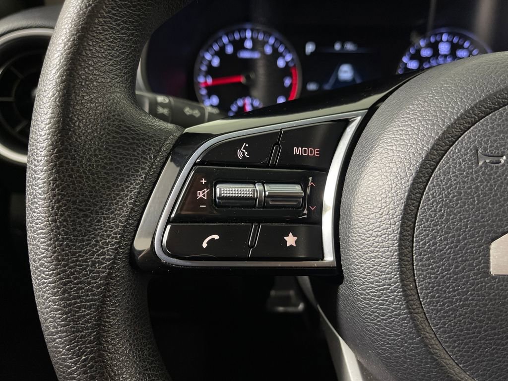 Used 2023 Kia Forte LXS image 28