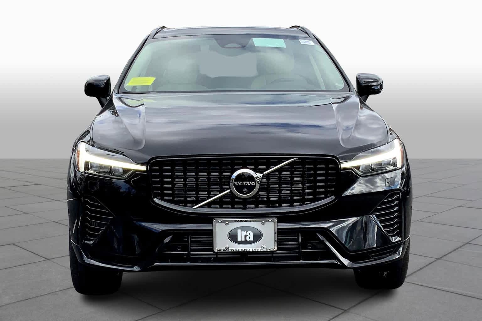 New 2025 Volvo XC60 T8 Plus w/ Protection Package Premier AWD/4WD video 2