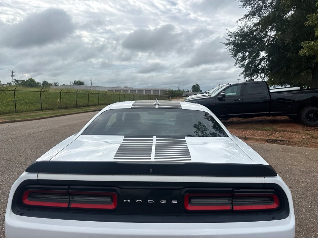 Used 2016 Dodge Challenger R/T w/ Blacktop Package RWD image 10
