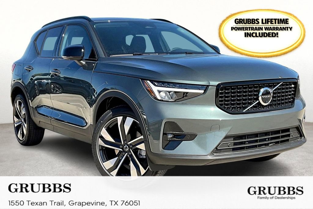 New 2026 Volvo XC40 B4 Plus w/ Protection Package Premier image 1