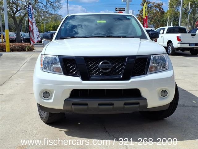 Used 2021 Nissan Frontier SV w/ Midnight Edition Floor Mats image 2