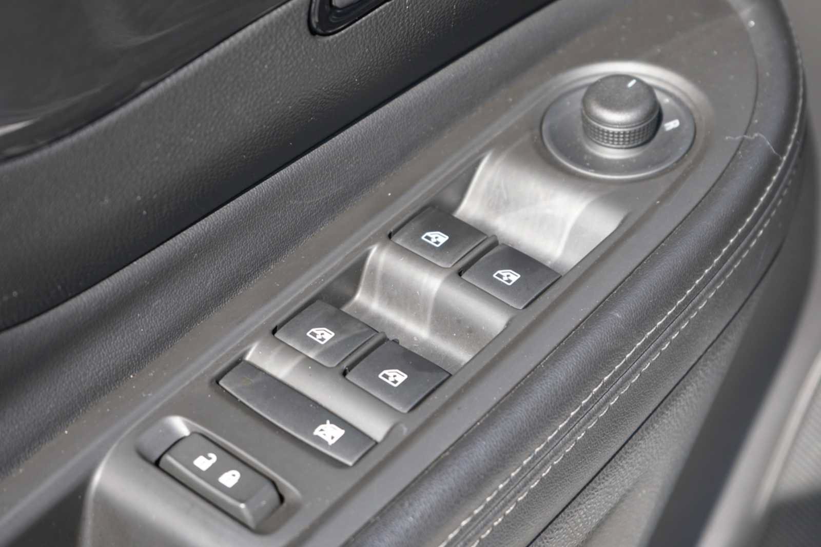 Used 2019 Buick Encore Preferred w/ Safety Package FWD image 17