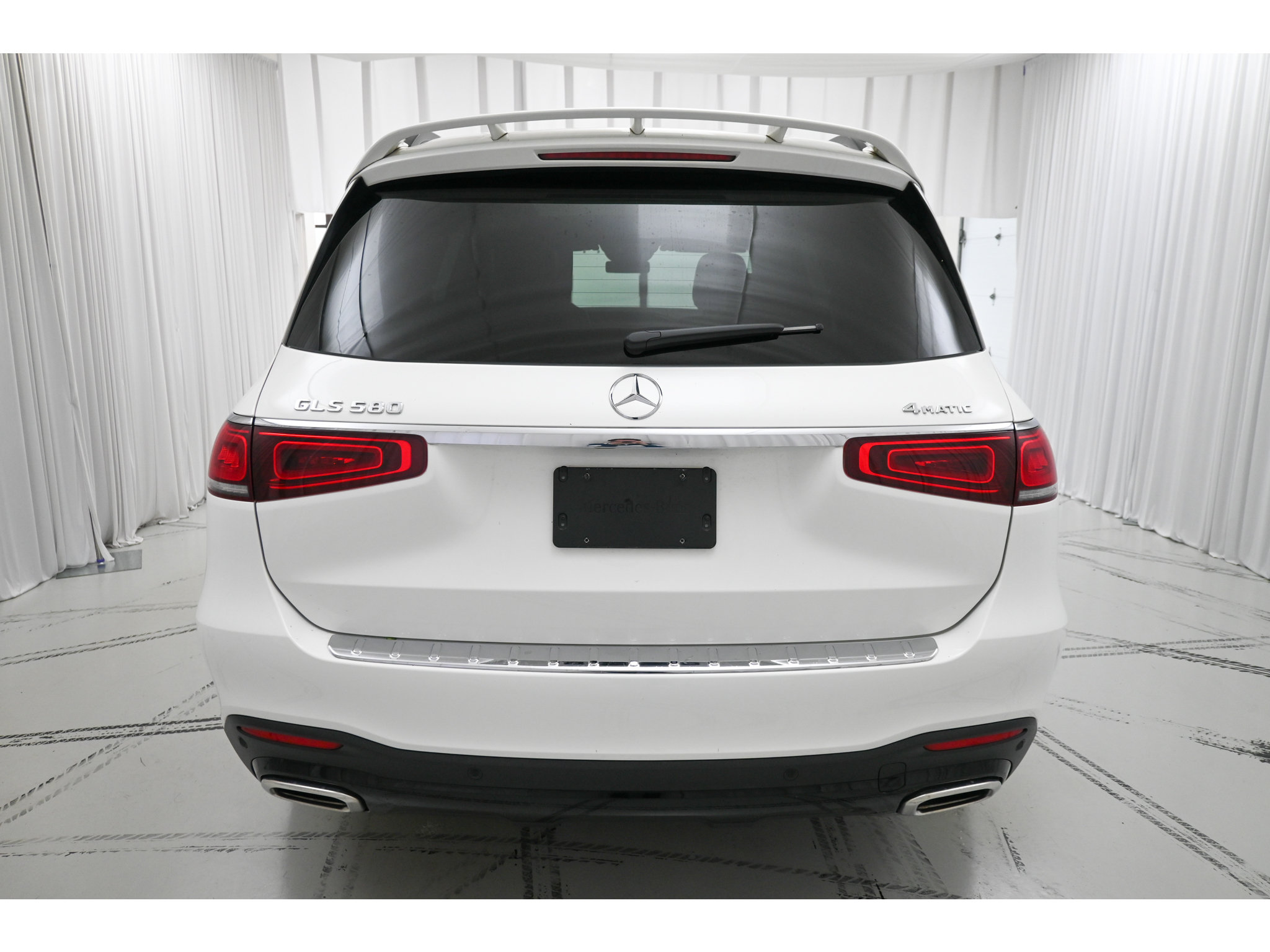 Used 2021 Mercedes-Benz GLS 580 4MATIC image 6
