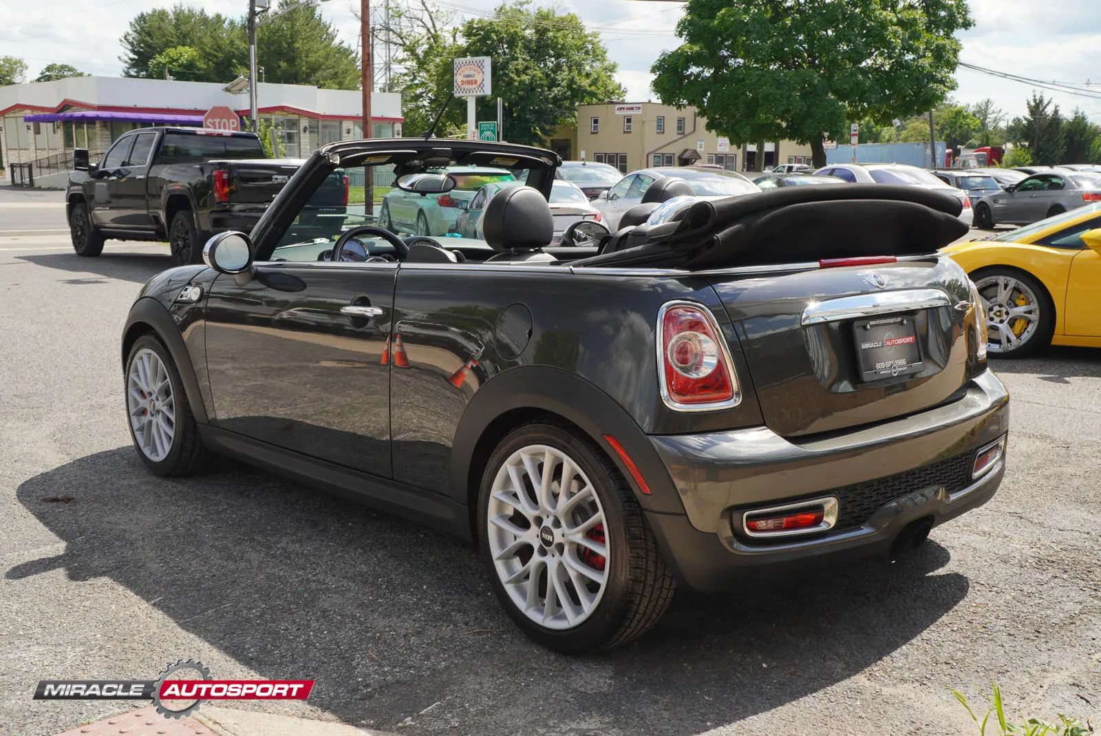 Used 2011 MINI Cooper John Cooper Works FWD image 5