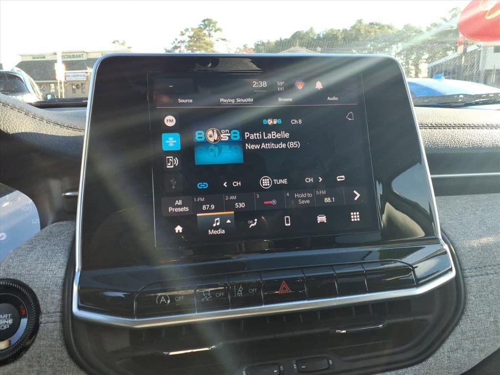 Used 2022 Jeep Compass Latitude FWD image 38