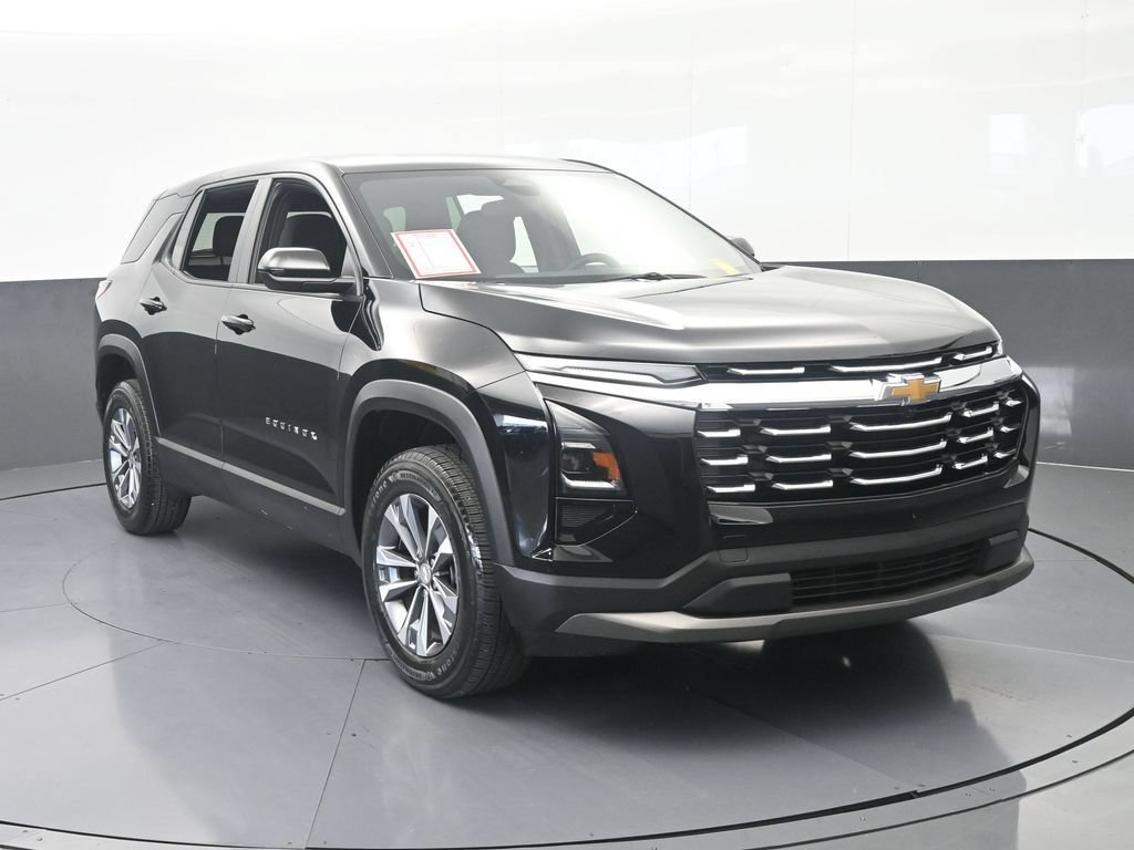 Used 2025 Chevrolet Equinox LT FWD image 9
