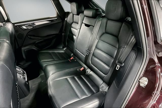 Used 2023 Porsche Macan Turbo AWD/4WD image 22