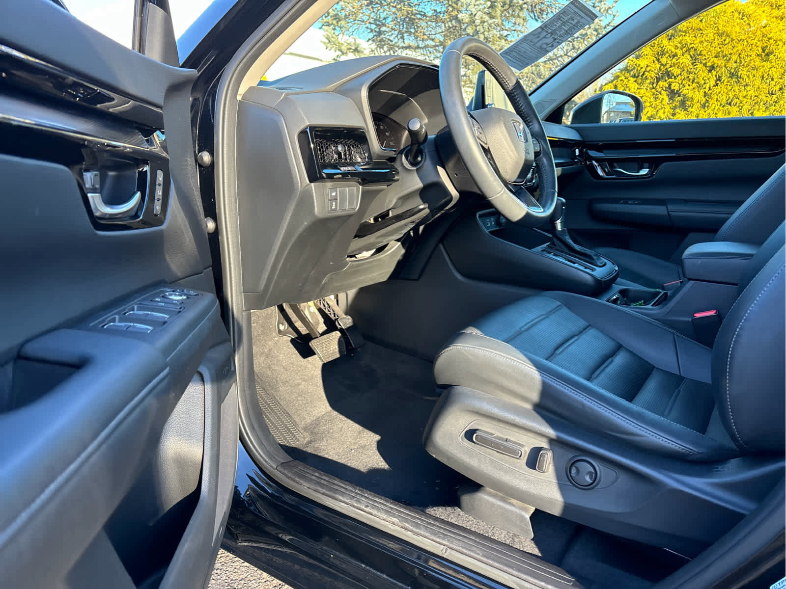 Certified 2023 Honda CR-V EX-L image 8