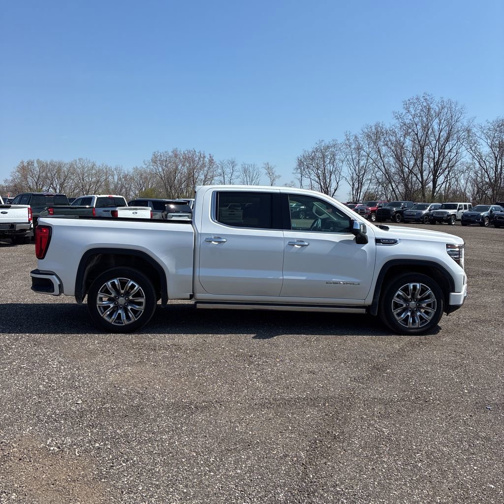 Used 2023 GMC Sierra 1500 Denali w/ Denali Reserve Package AWD/4WD image 6