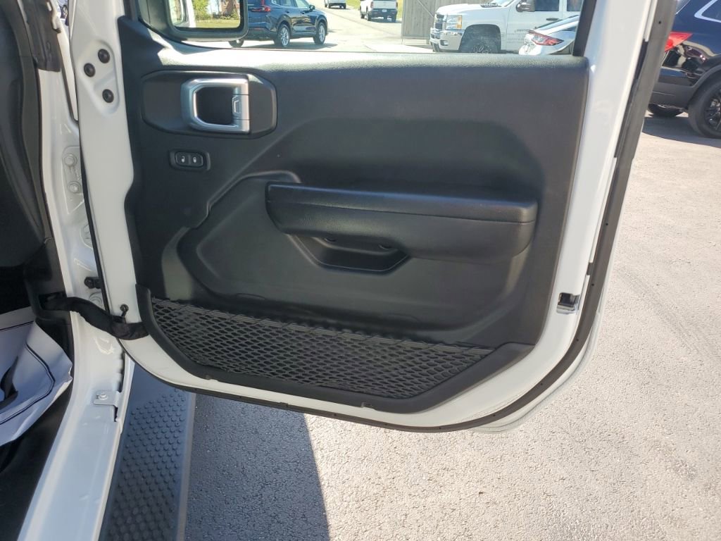 Used 2021 Jeep Wrangler Unlimited Sport image 57