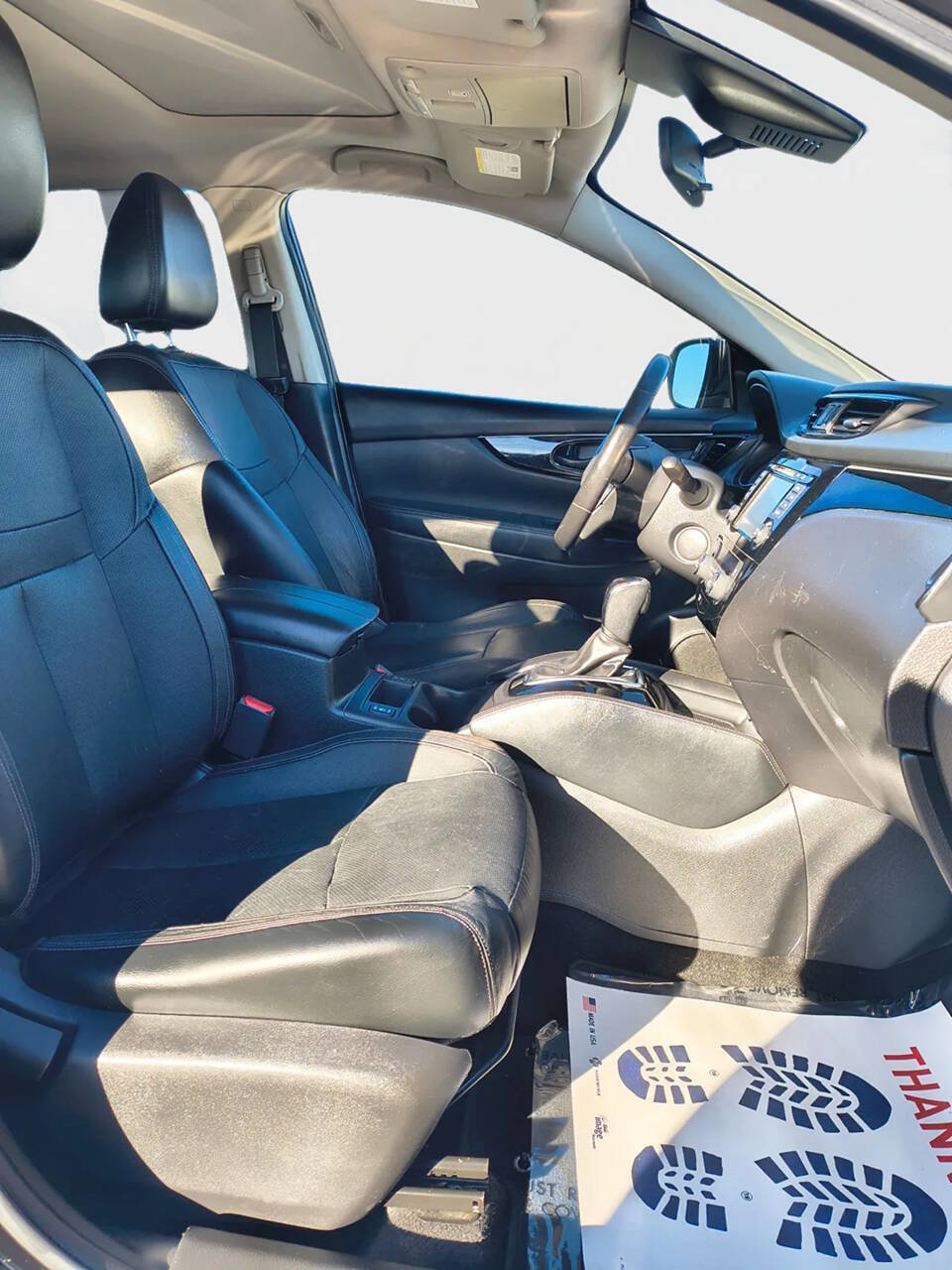 Used 2017 Nissan Rogue Sport SL w/ SL Premium Package image 13