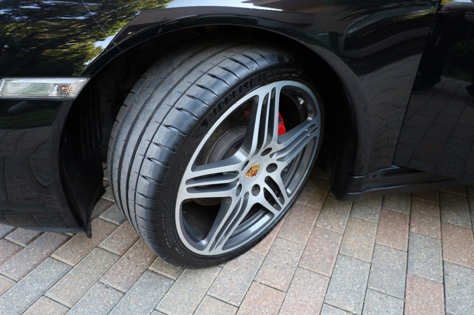 Used 2006 Porsche 911 Carrera 4S AWD/4WD image 46