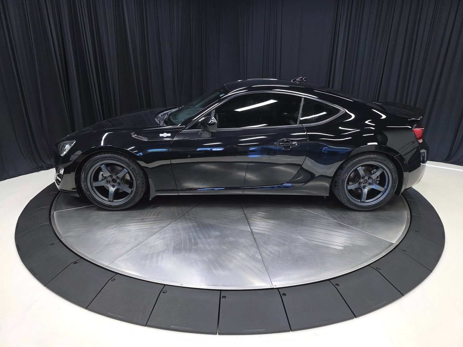 Used 2016 Scion FR-S RWD image 10