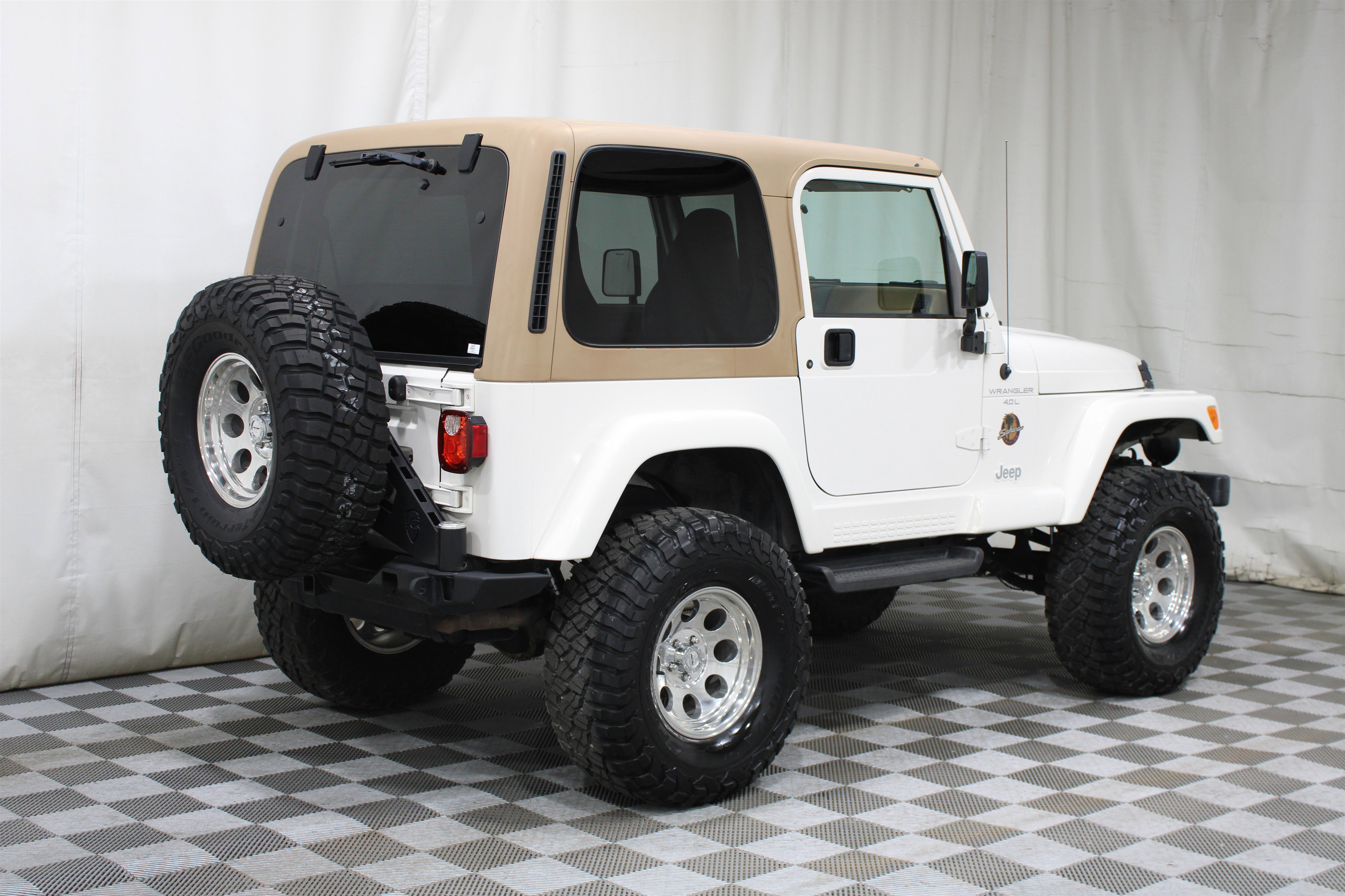 Used 1998 Jeep Wrangler Sahara AWD/4WD image 20