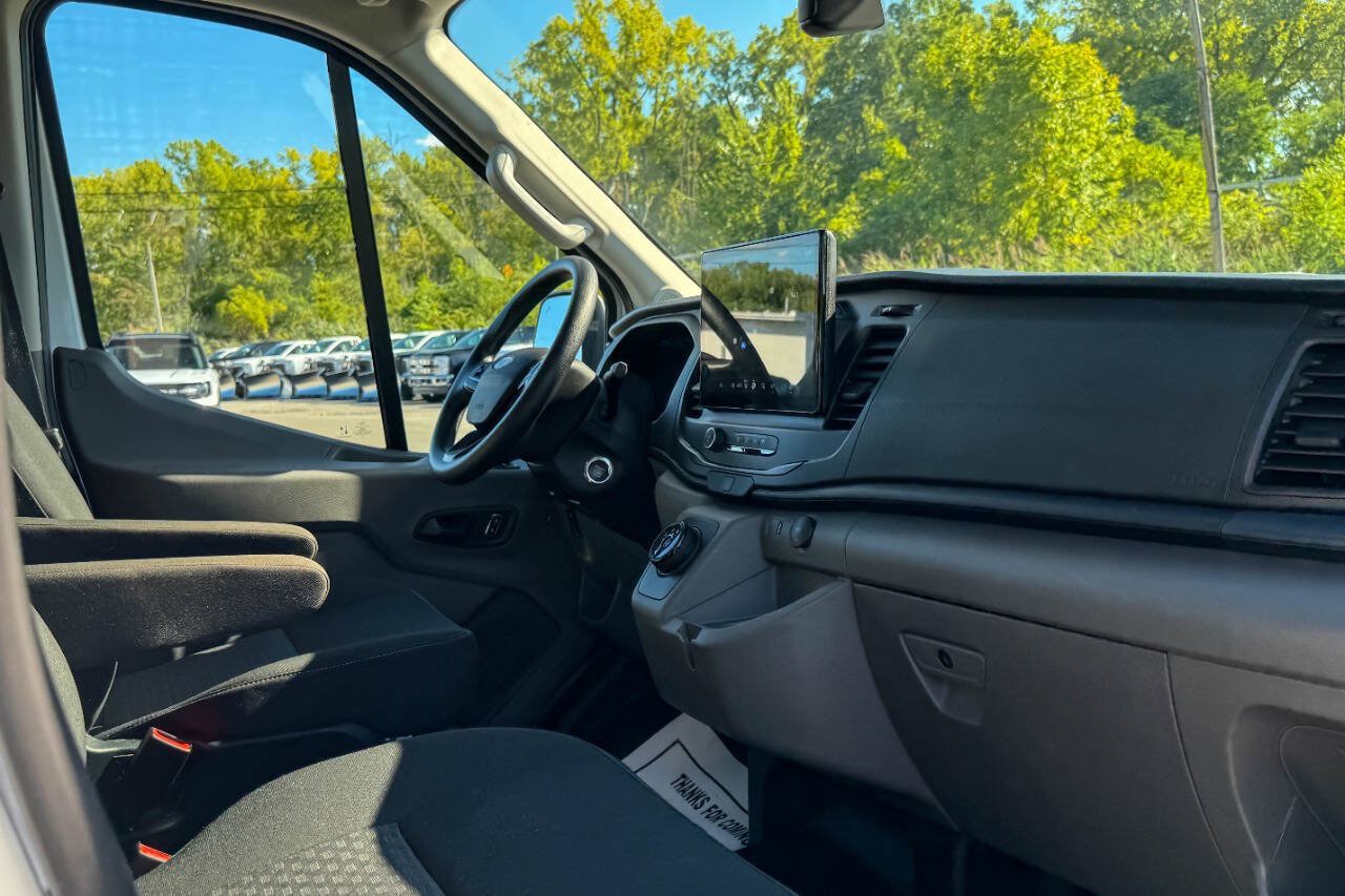Used 2023 Ford E-Transit Medium Roof w/ Load Area Protection Package RWD image 12