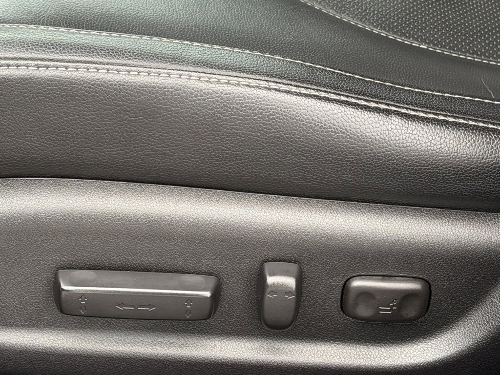 Used 2019 Acura ILX w/ Premium Package image 12