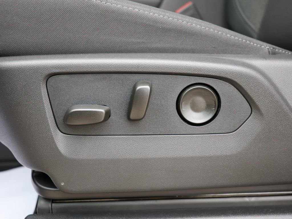 New 2026 Chevrolet Tahoe LS w/ LPO, Dark Essentials Package image 13