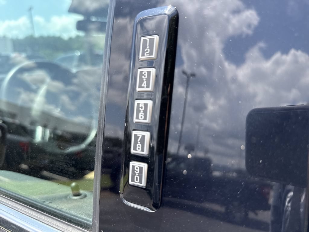 Used 2023 Ford F150 Lariat w/ Equipment Group 502A High AWD/4WD image 24