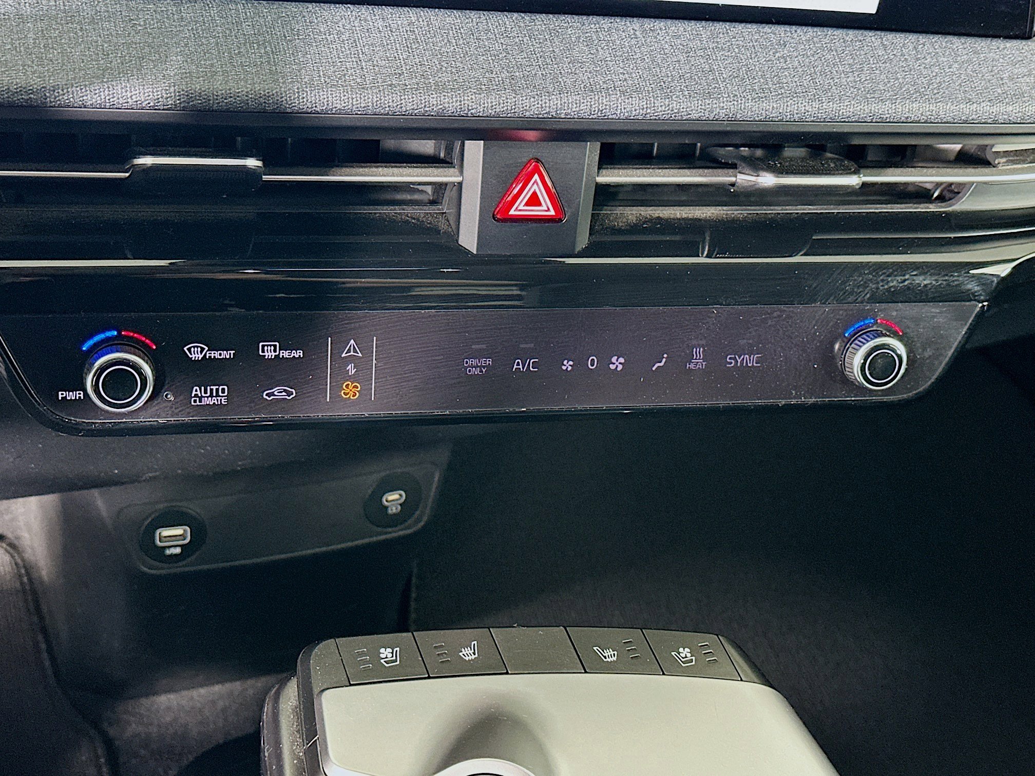 Used 2024 Kia EV6 Wind w/ Wind Technology Package RWD image 24