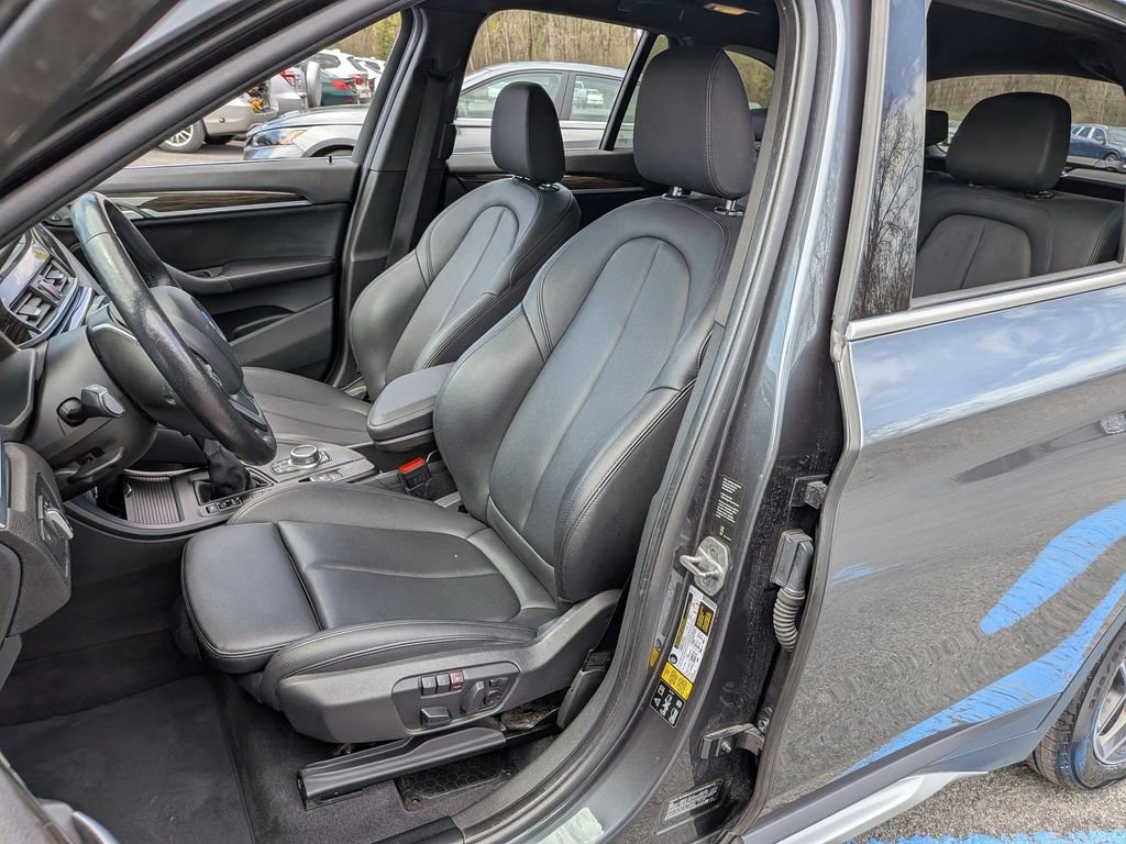Used 2018 BMW X1 xDrive28i w/ Convenience Package image 8