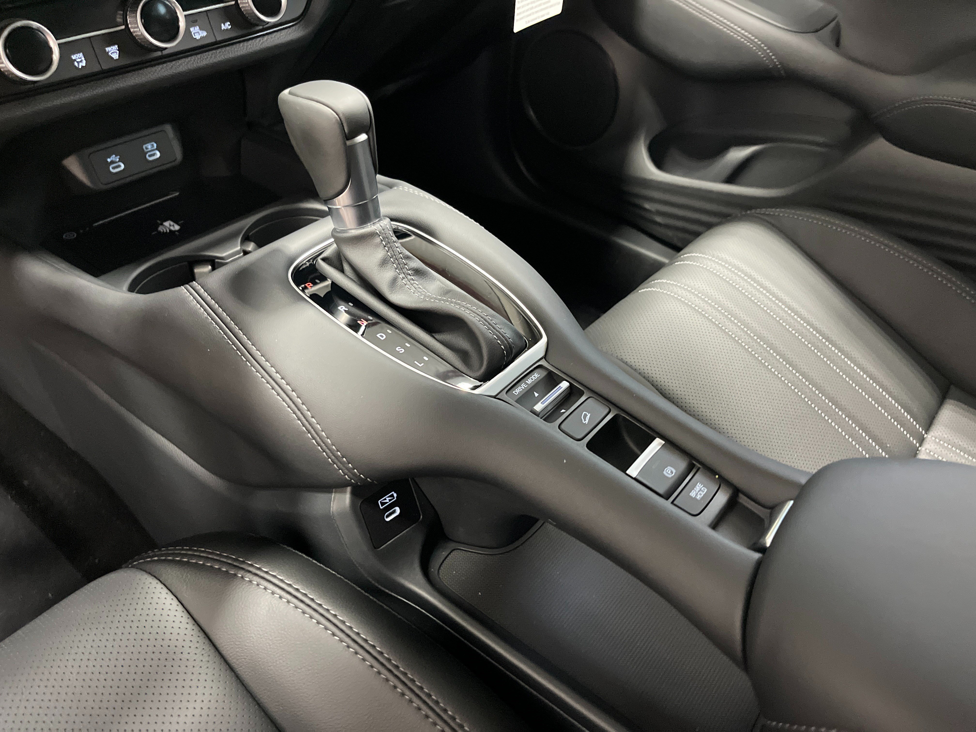 New 2027 Honda HR-V EX-L image 13