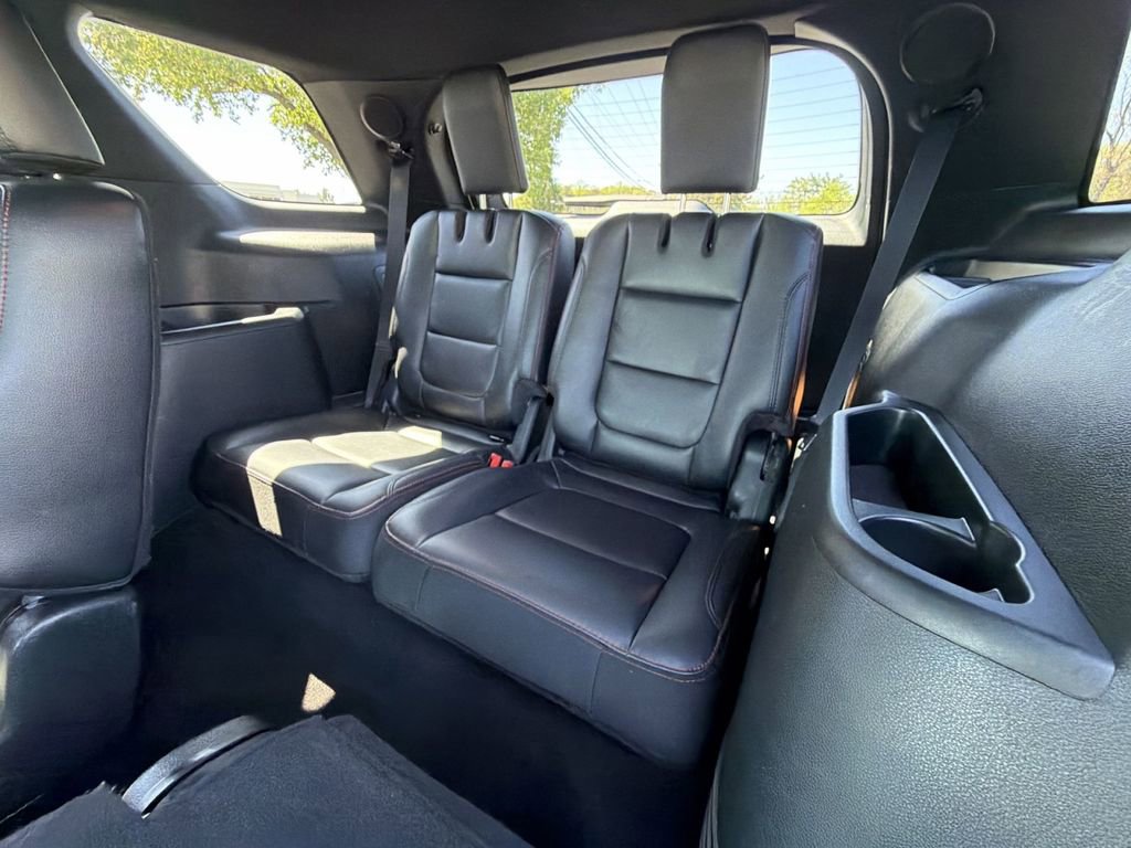 Used 2019 Ford Explorer Sport image 26