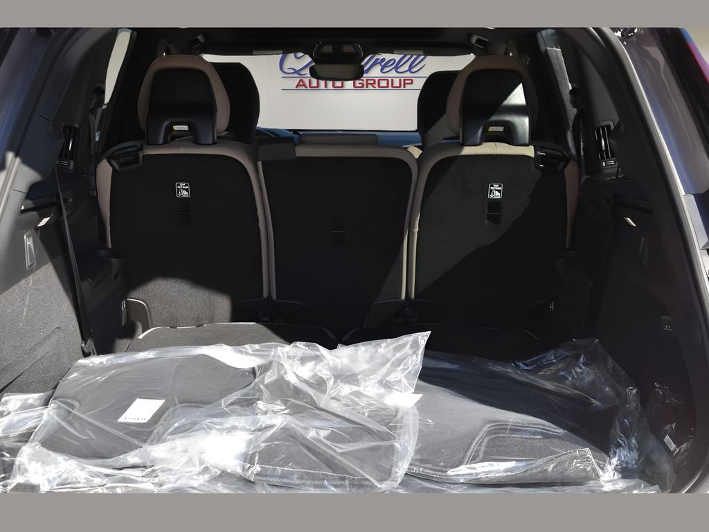 Certified 2026 Volvo XC90 B5 Plus w/ Protection Package Premier image 26