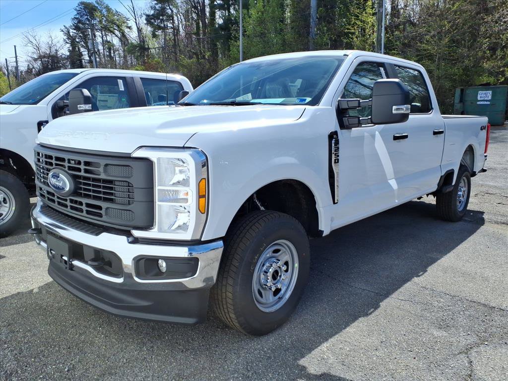 New 2026 Ford F250 XL w/ XL Chrome Package image 2