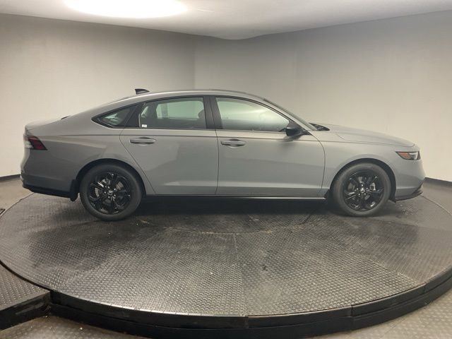 New 2025 Honda Accord SE image 8