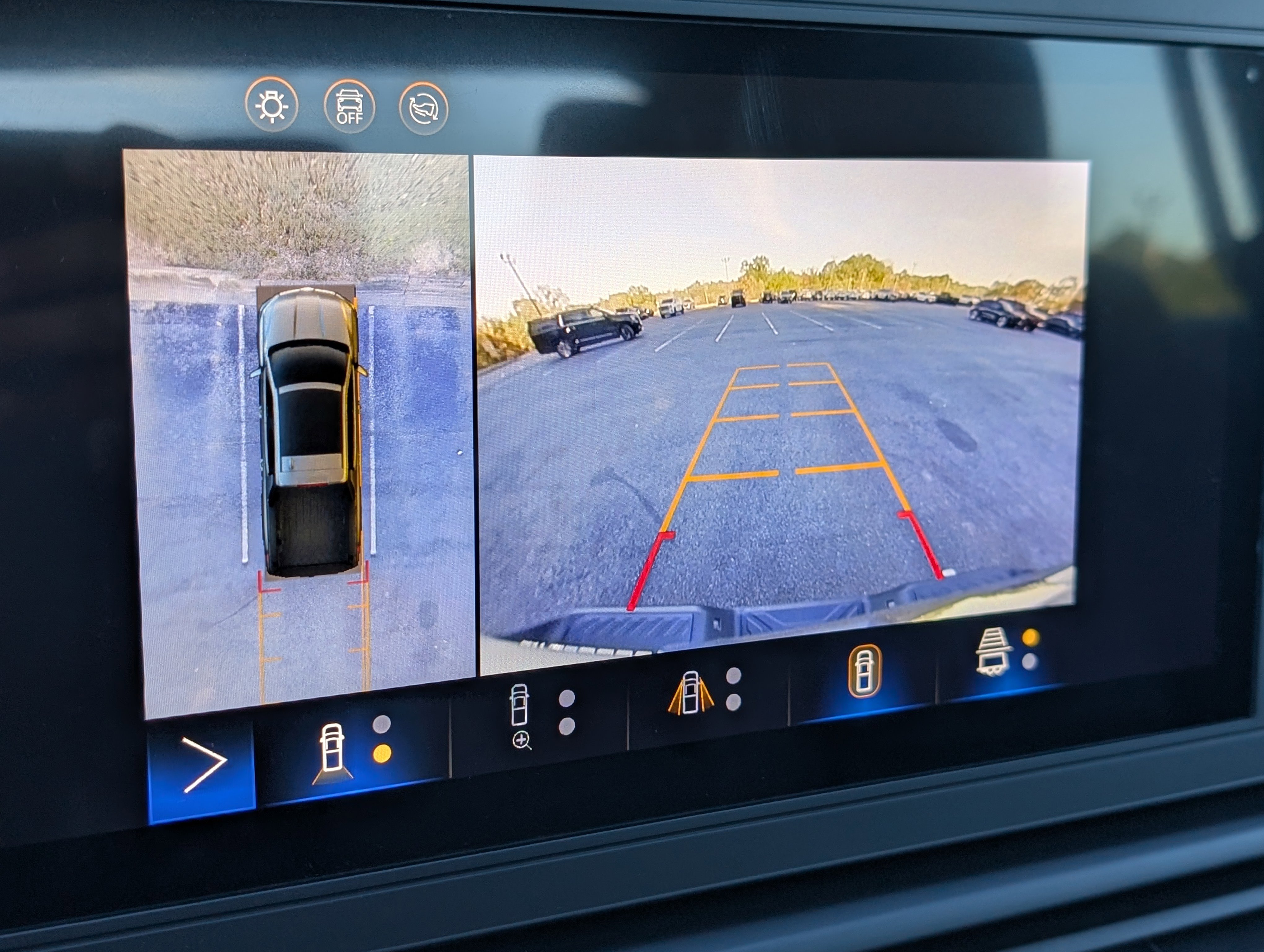 Used 2024 Chevrolet Silverado EV W/T image 27