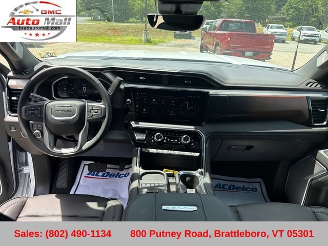 Used 2026 GMC Sierra 3500 Denali w/ Denali Reserve Package AWD/4WD image 14
