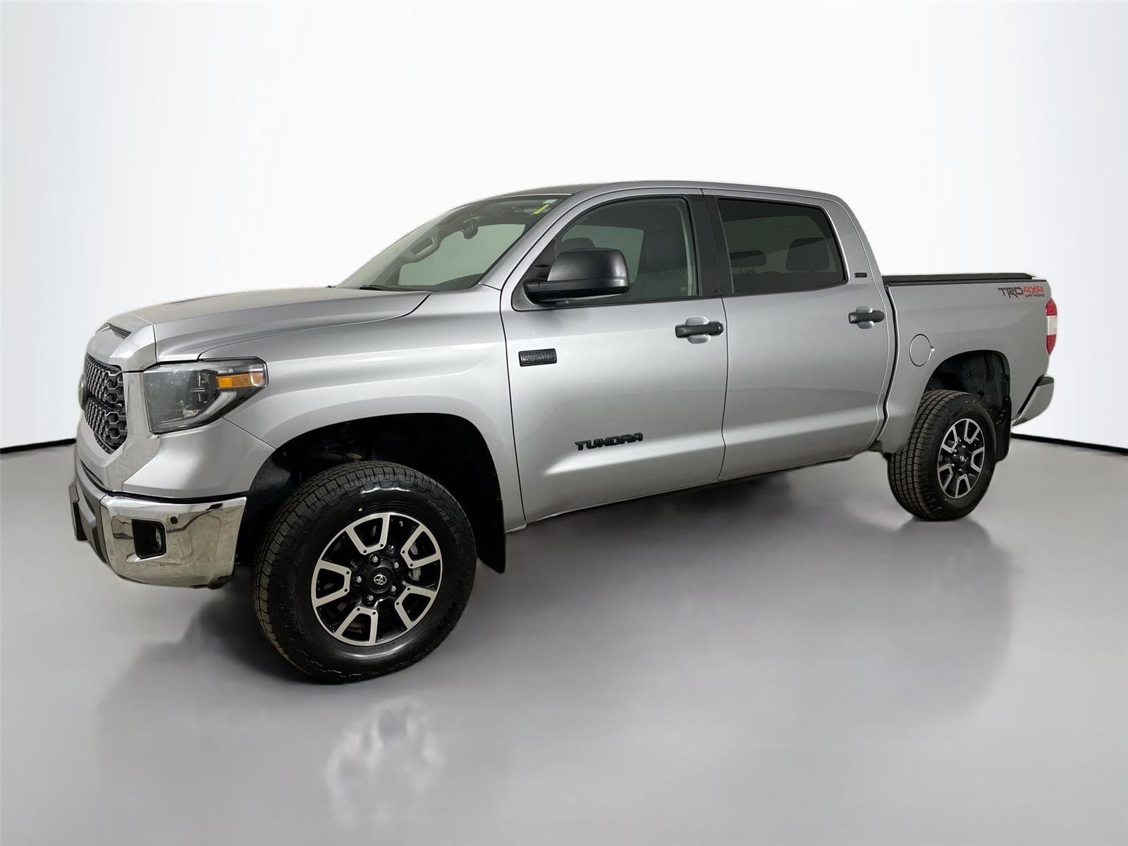 Used 2020 Toyota Tundra SR5 w/ TRD Off-Road Package AWD/4WD image 8