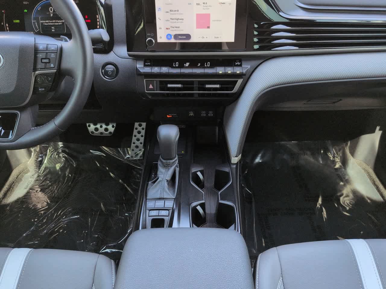 Certified 2026 Toyota Camry SE FWD image 18