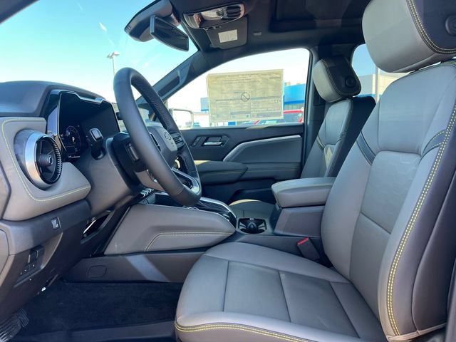New 2026 Chevrolet Colorado ZR2 w/ Technology Package AWD/4WD image 4