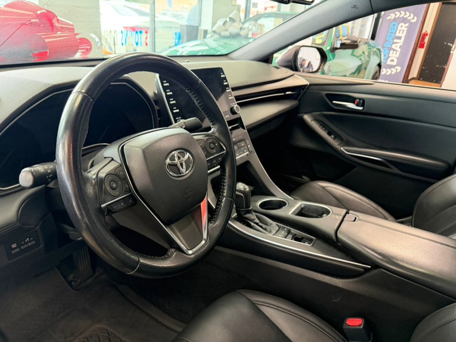 Used 2019 Toyota Avalon XLE w/ Moonroof Package FWD image 20