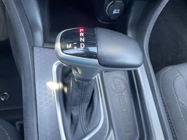 Used 2018 Dodge Charger R/T RWD image 15
