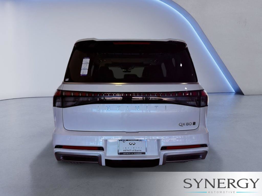 Certified 2026 INFINITI QX80 Pure AWD/4WD image 6