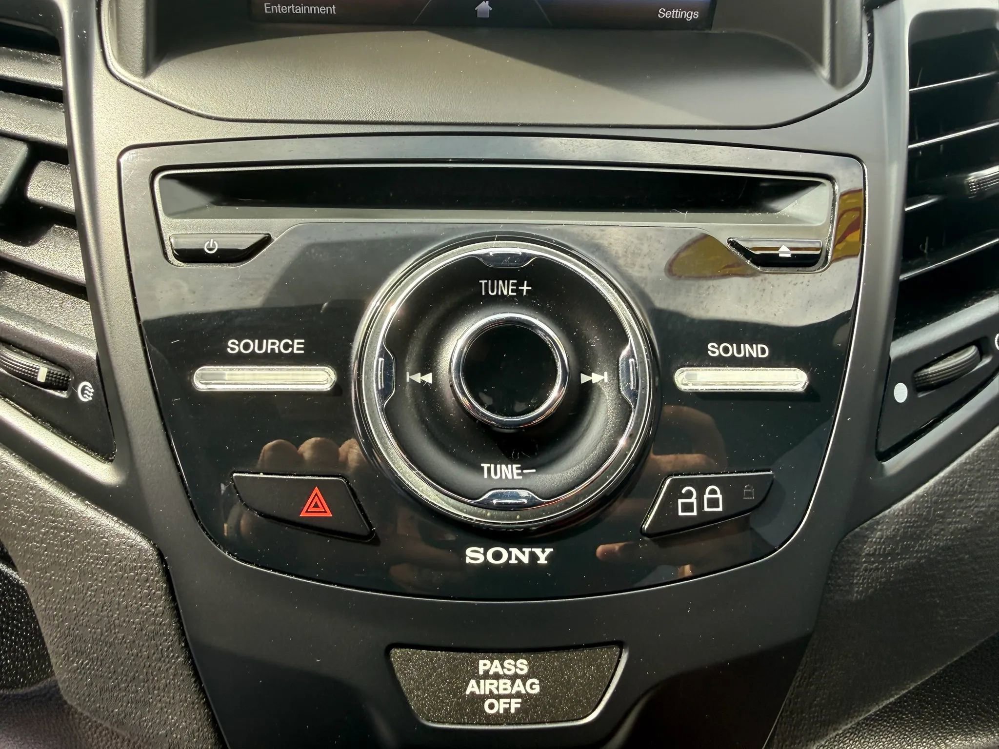 Used 2015 Ford Fiesta ST w/ ST Recaro Package FWD image 21