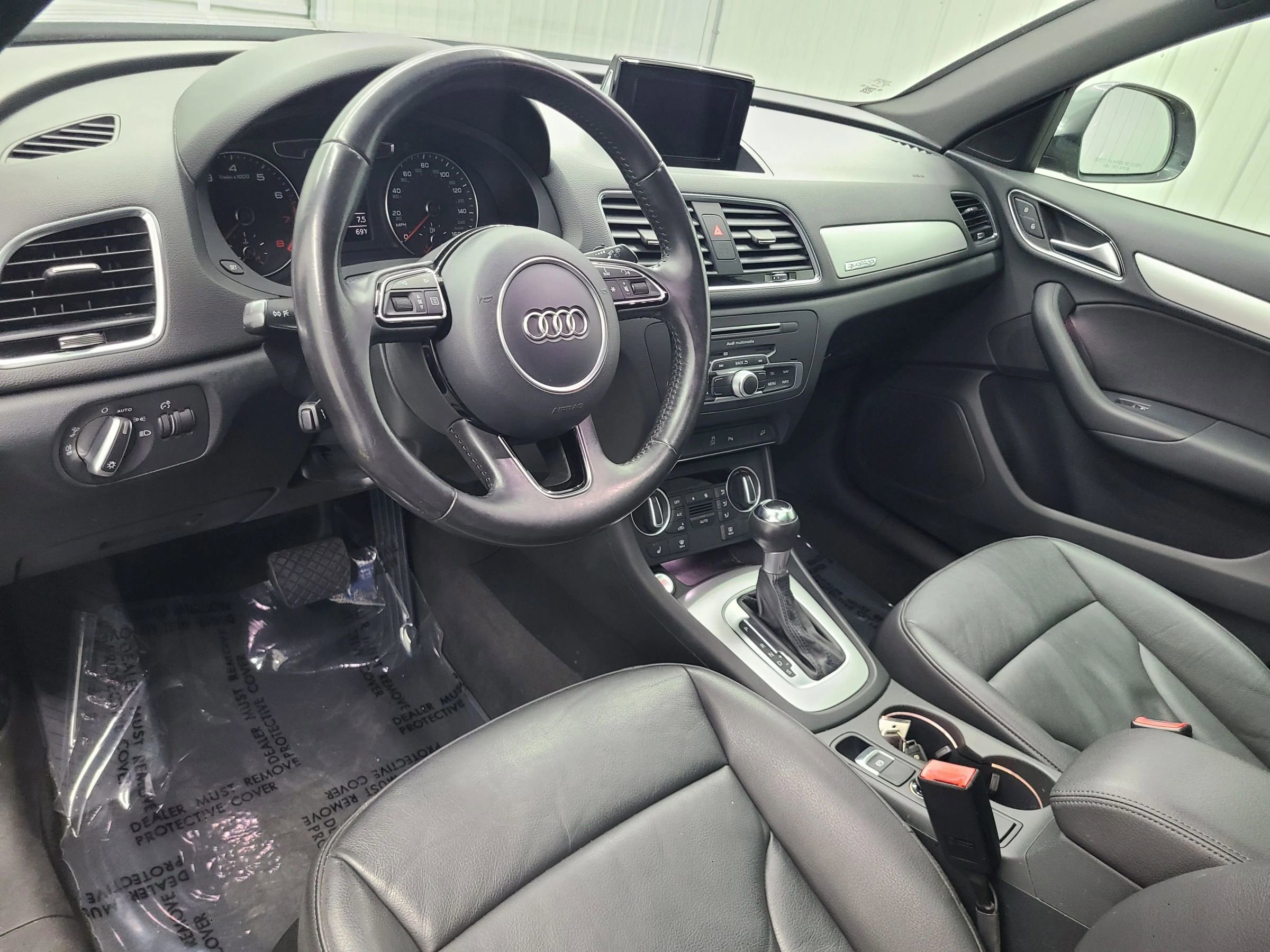 Used 2017 Audi Q3 2.0T Premium image 24