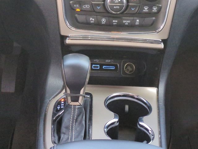 Used 2016 Jeep Grand Cherokee Limited AWD/4WD image 21