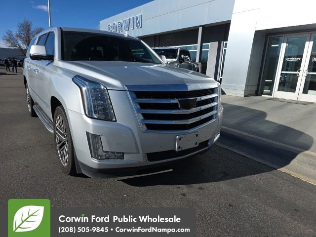 Used 2016 Cadillac Escalade ESV 4WD image 1