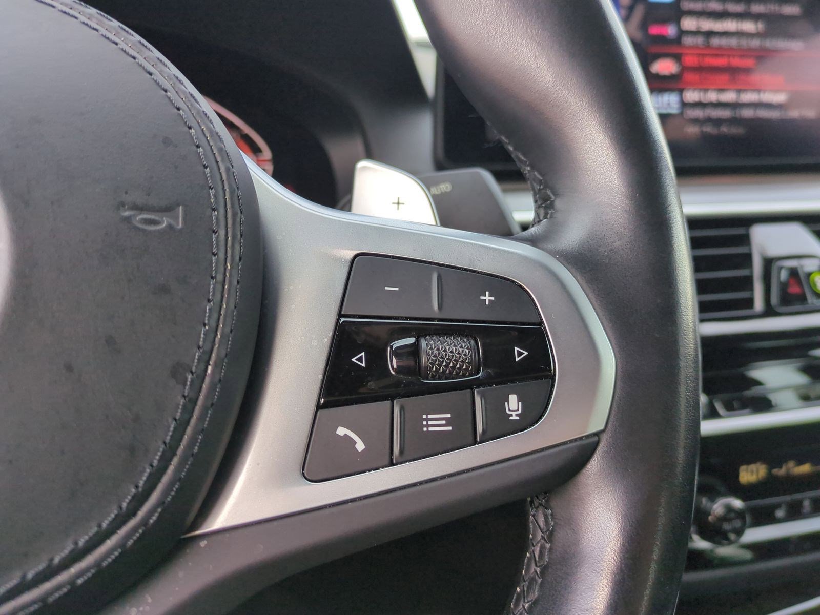 Used 2023 BMW 540i w/ Executive Package image 20